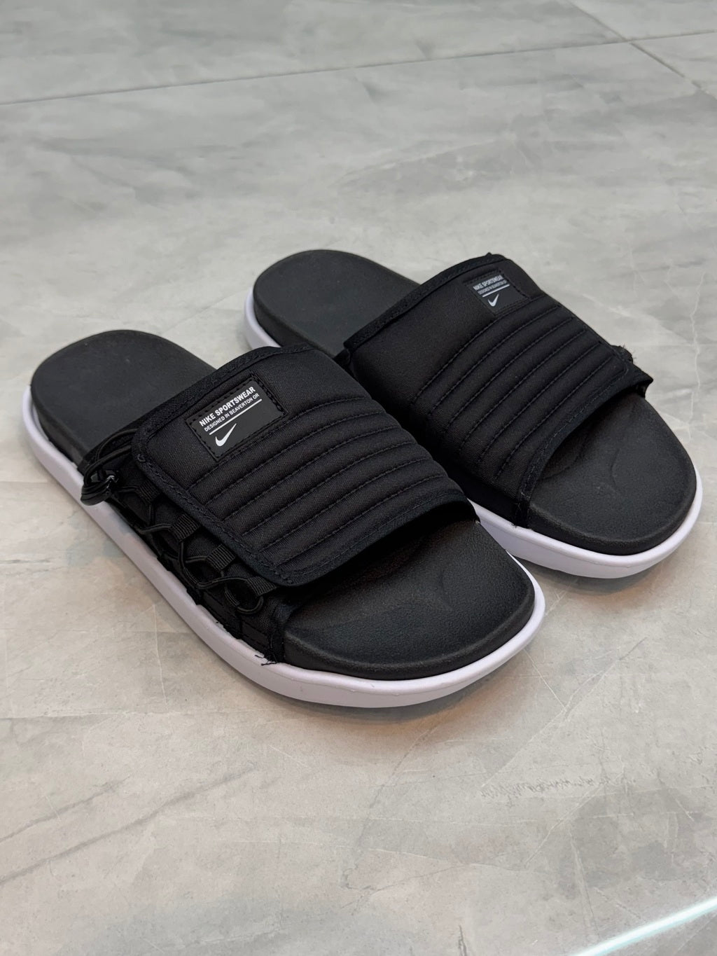 CHINELO SLIDE NK ASUNA 2.0 - PRETO/BRANCO