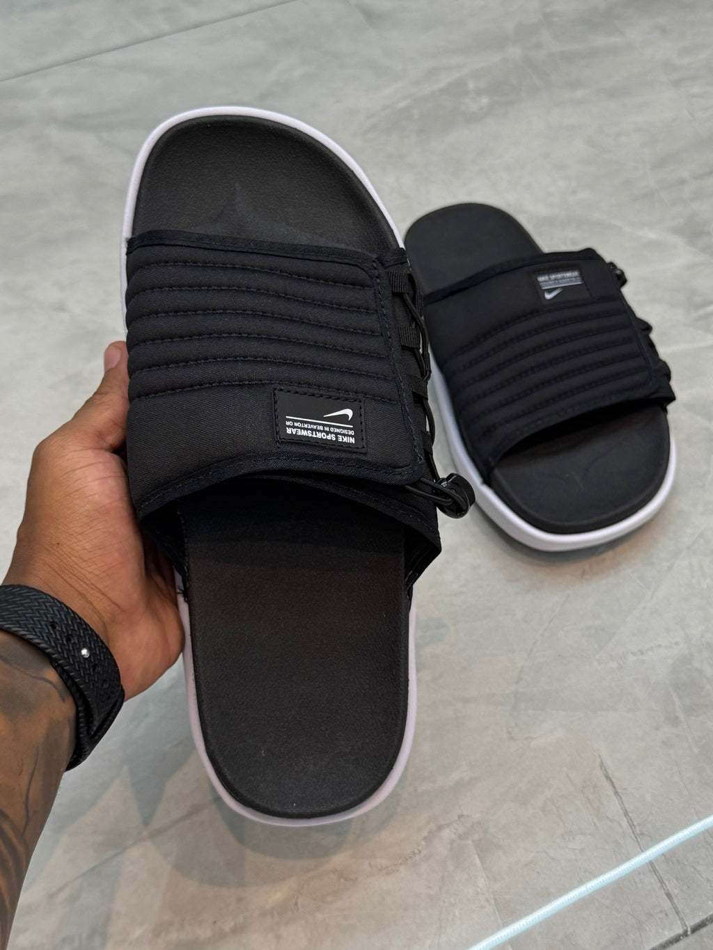 CHINELO SLIDE NK ASUNA 2.0 - PRETO/BRANCO