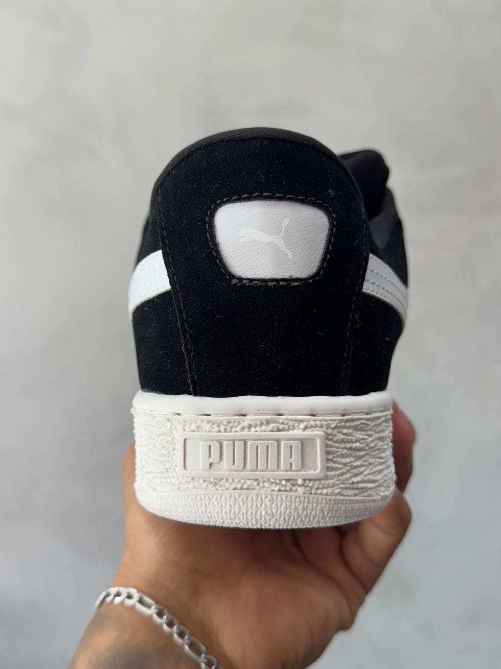 Tênis PM Suede XL - Preto/Branco