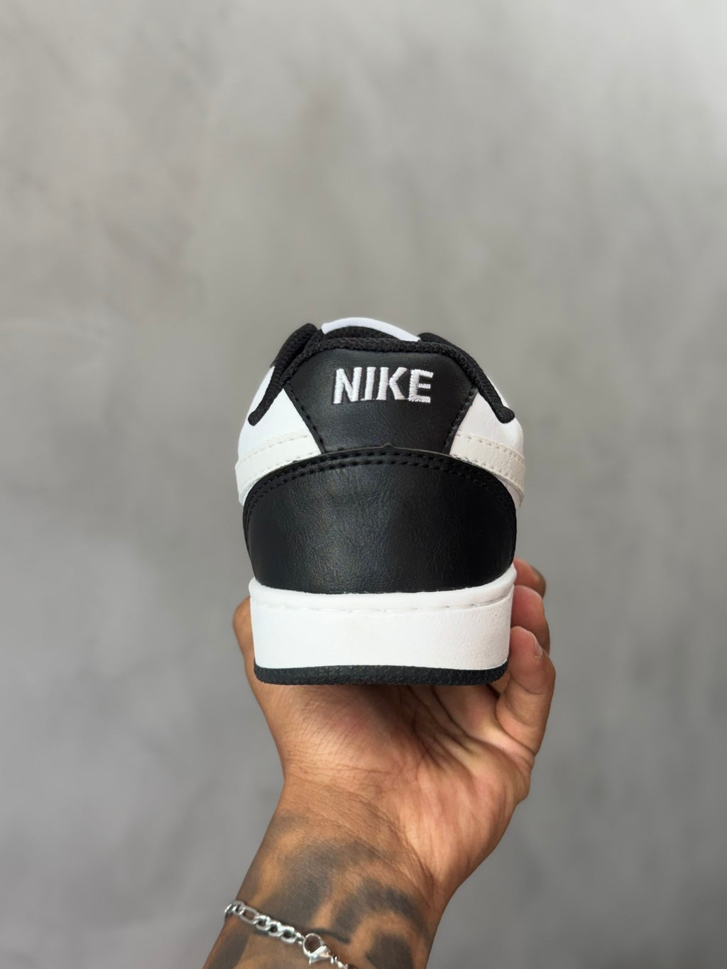 Tênis NK Court Vision Low - Preto/Branco