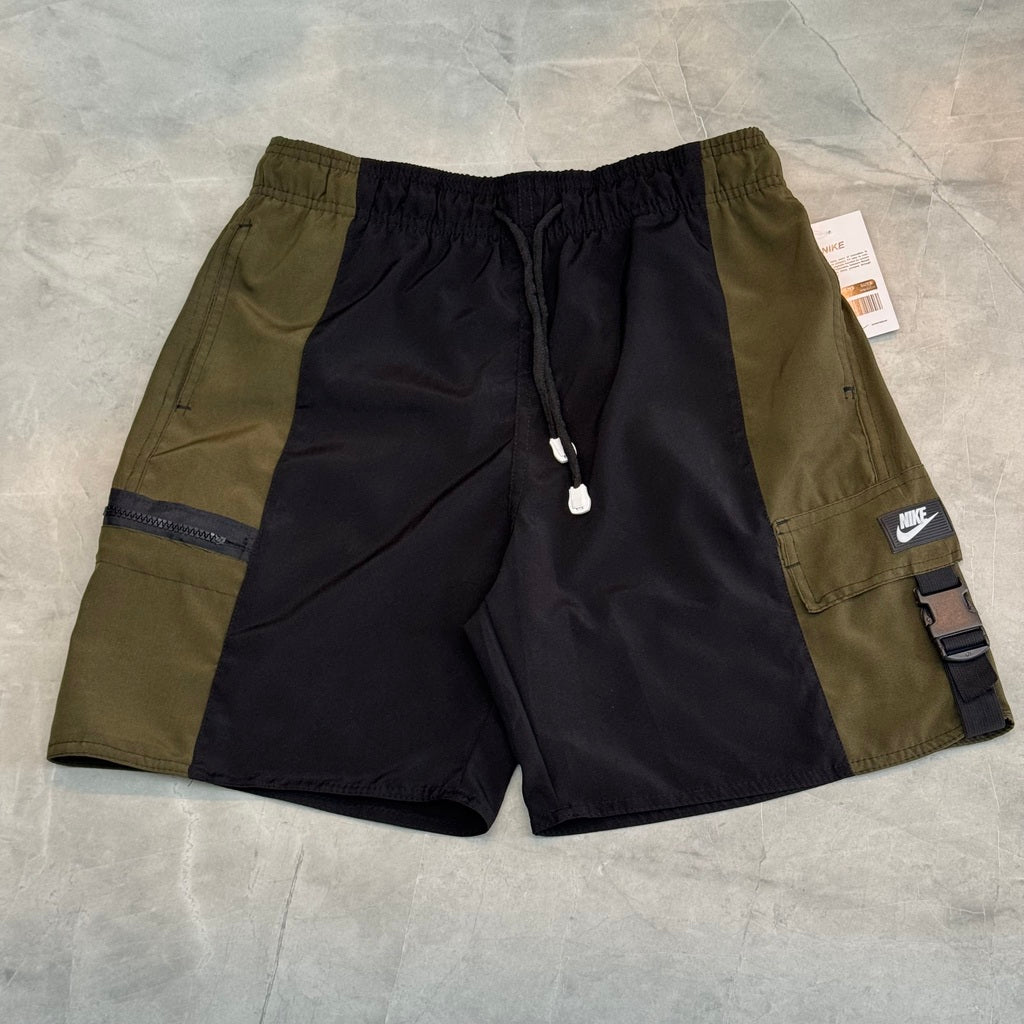 Bermuda Cargo NK (Preta/Verde)