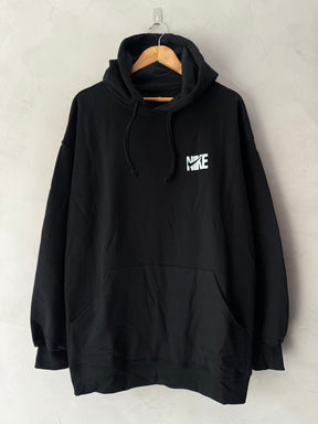 Moletom Canguru Nike - Preto