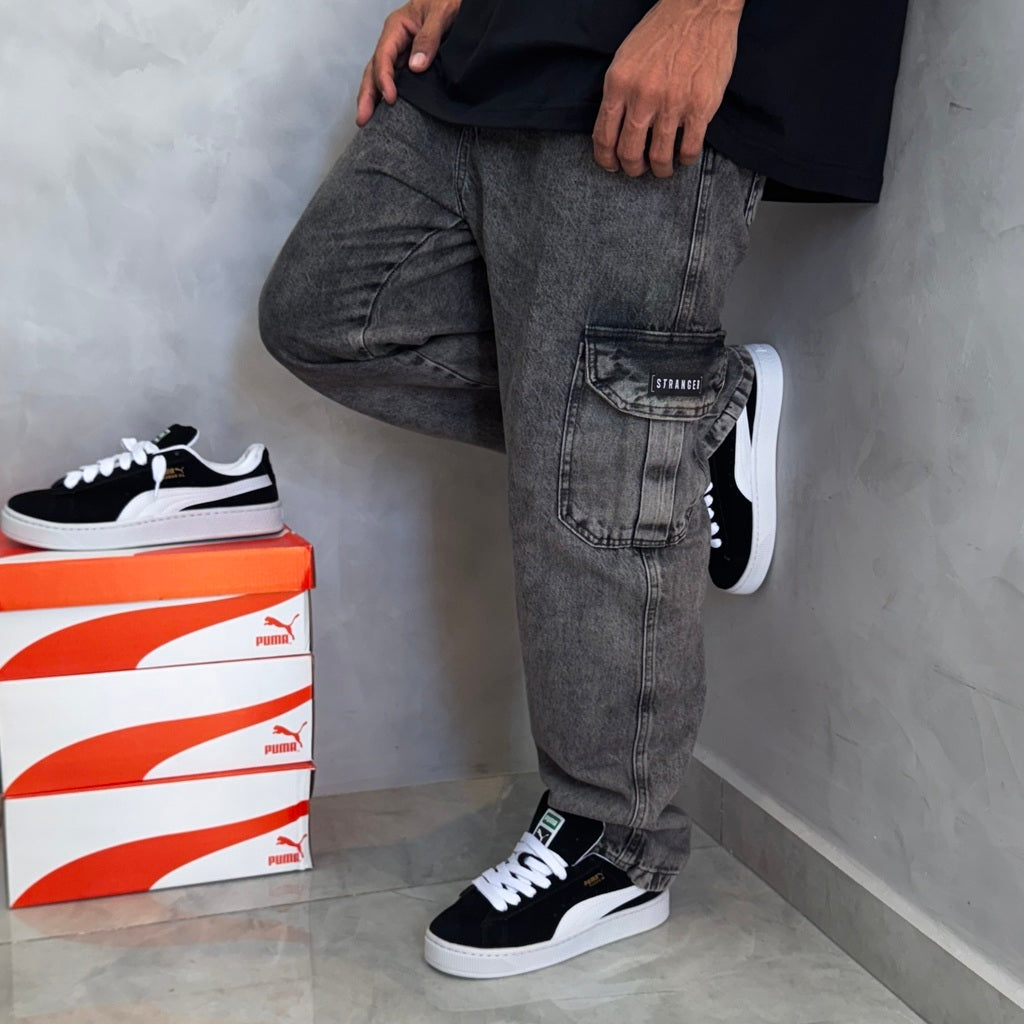 Calça Cargo Jeans Stranger (Preta Estonada)