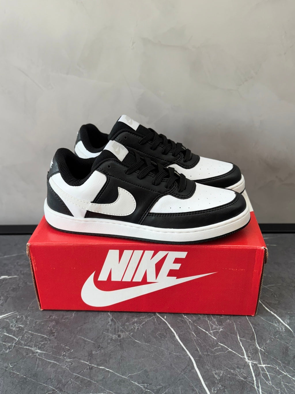 Tênis NK Court Vision Low - Preto/Branco